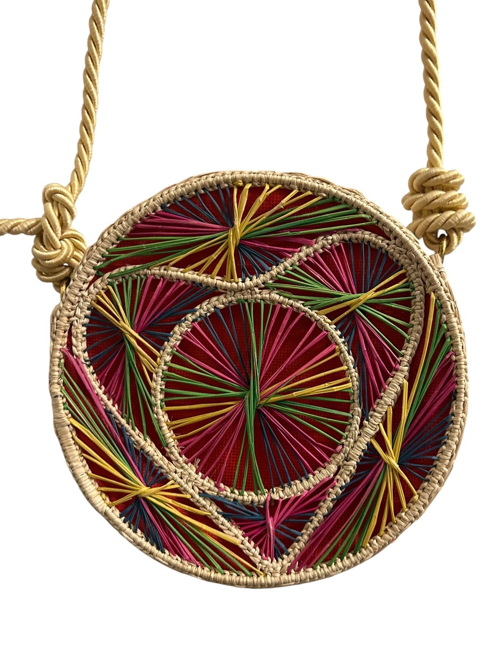 Handcrafted Colombian Fique Crossbody Bag with Geometric Design and Rope Strap - Picture 9 of 10